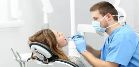 تأثير مرض السكري على صحة الفم والأسنان