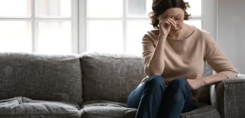 أعراض انقطاع الطمث لدى المرأة