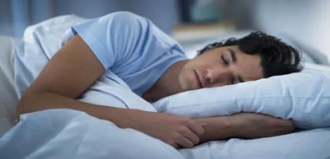 كيف تعرف أنّك تحصل على نوم جيّد النوعية؟