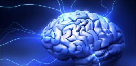 اثر الجراحة الوظيفية الدماغية على الحركات اللا