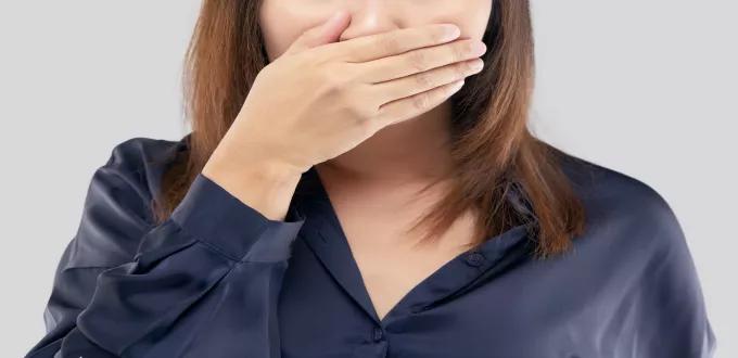 ما هو علاج رائحة الفم الكريهة من المعدة؟