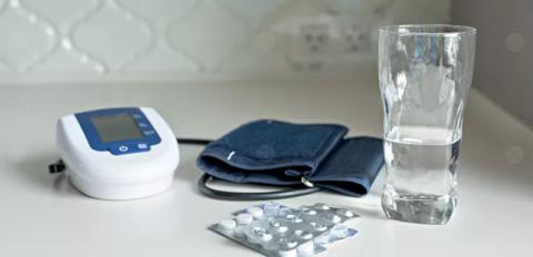 هل يمكن علاج ارتفاع ضغط الدم بالماء؟