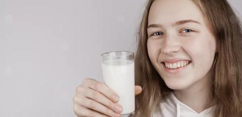 فوائد الحليب للوجه